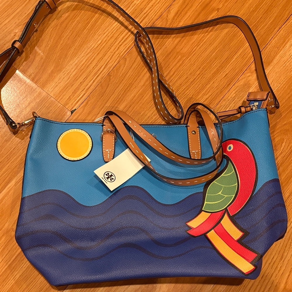 Colorful Parrot Design Tote Bag